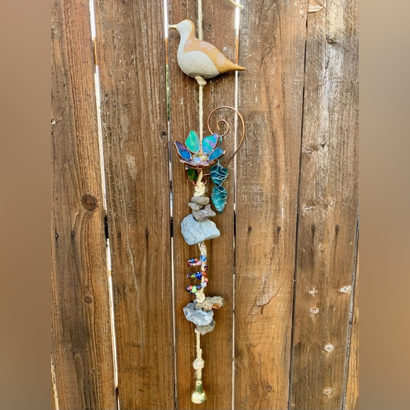 Magic Garden Bird w/ Stained Glass Water Lilly Sea Rocks Wind Chime Sun Catcher - Picture 9 of 13